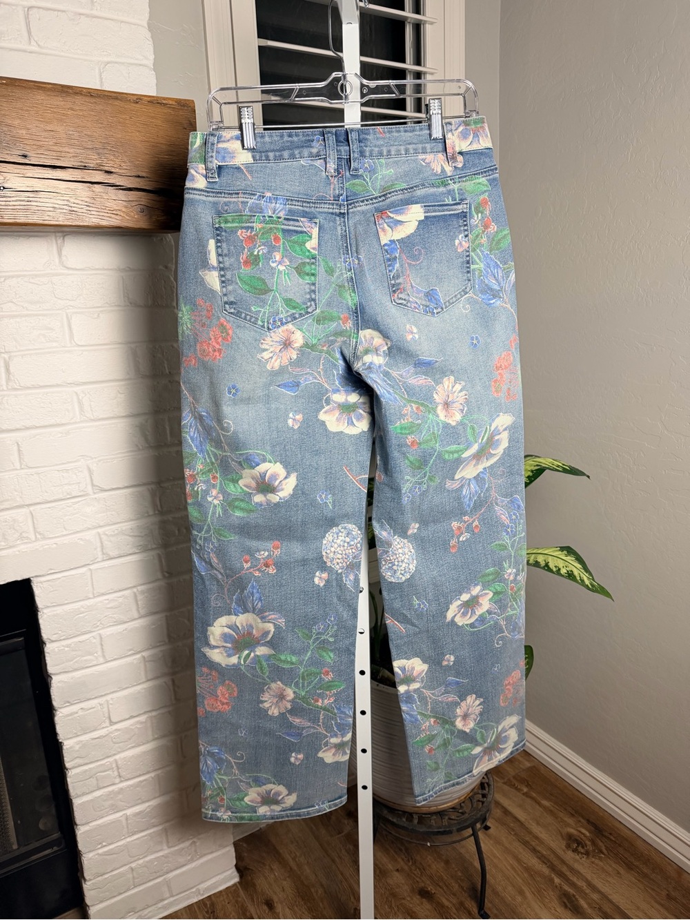 Flamingals Floral Pattern Wash Straight Leg High Waist Jeans - Picture 10 of 10
